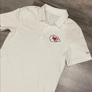 New without tags Kansas City chiefs small Nike White Polo Shirt